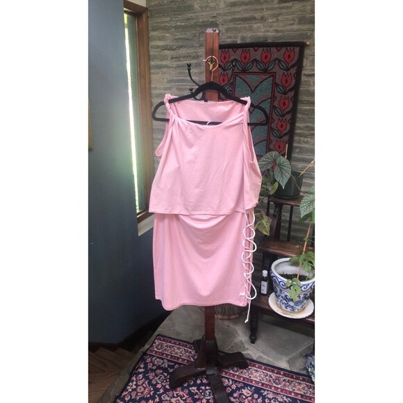 By Nadia Aboulhosn Baby Pink Crop Top and Tie Up Skirt Set 3X - Picture 3 of 10
